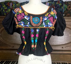 Vintage 70s | Mexican Hippie Cotton Boho Embroidered Crop Top Blouse | Medium M